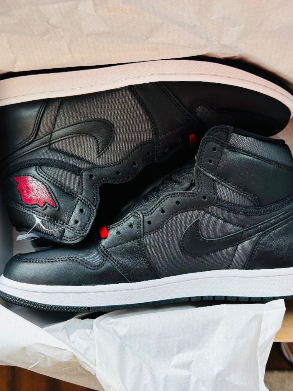 Nike Air Jordan 1 Retro - New WIth Tags - Size 10.5 Mens
